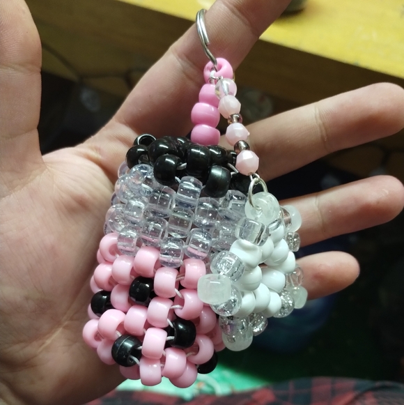 Custom Boba Tea Shaker Keychain - Picture 3 of 3